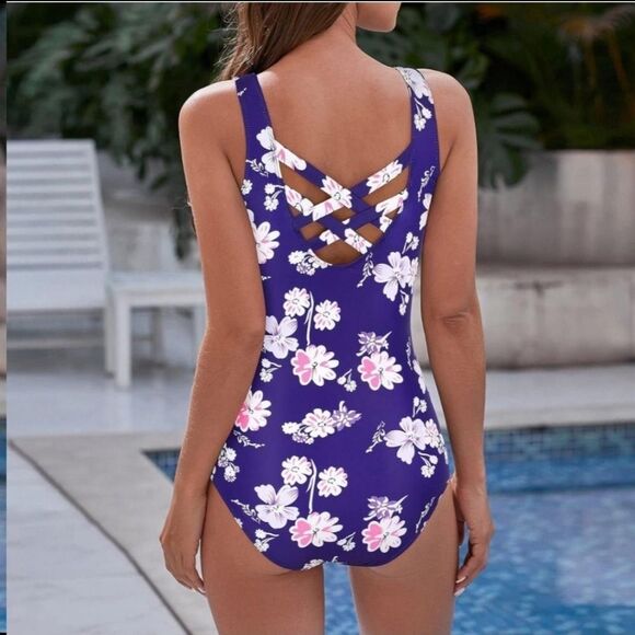 Vibrant Floral One Piece Swimsuit with Scoop Neckline - Picture 1 of 3